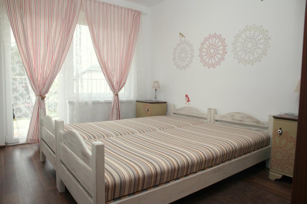 Villa Rozmaring Pihenohaz à Velence Extérieur photo